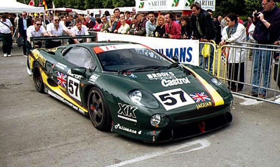  Jaguar XJ220 Race Car 1990 года  (фото 4 из 5)